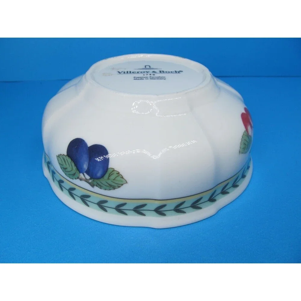 Villeroy & Boch French Garden Fleurence Coupe Cereal Bowl 5 5/8